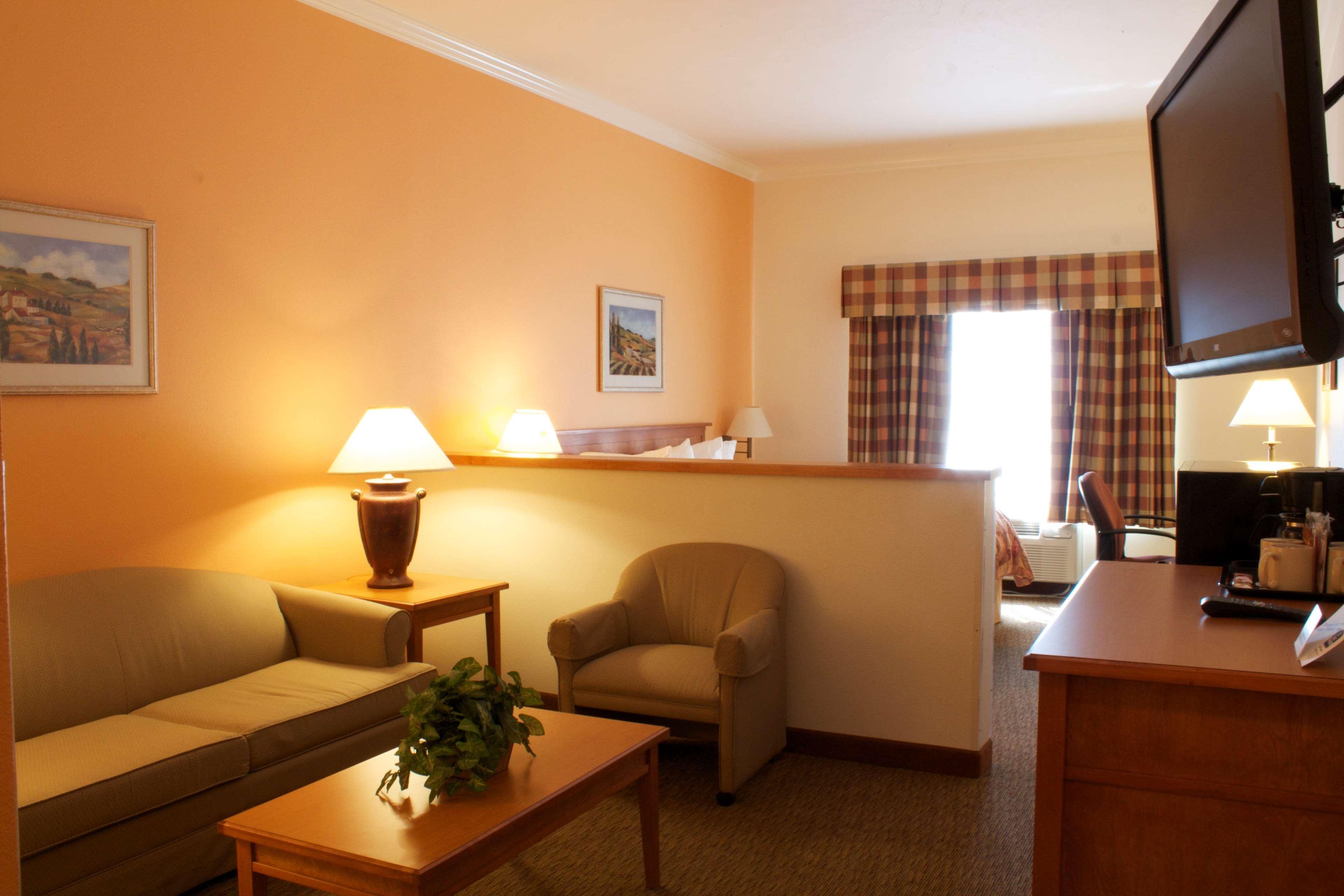 Best Western Plus Grapevine Inn Sunnyside Zewnętrze zdjęcie