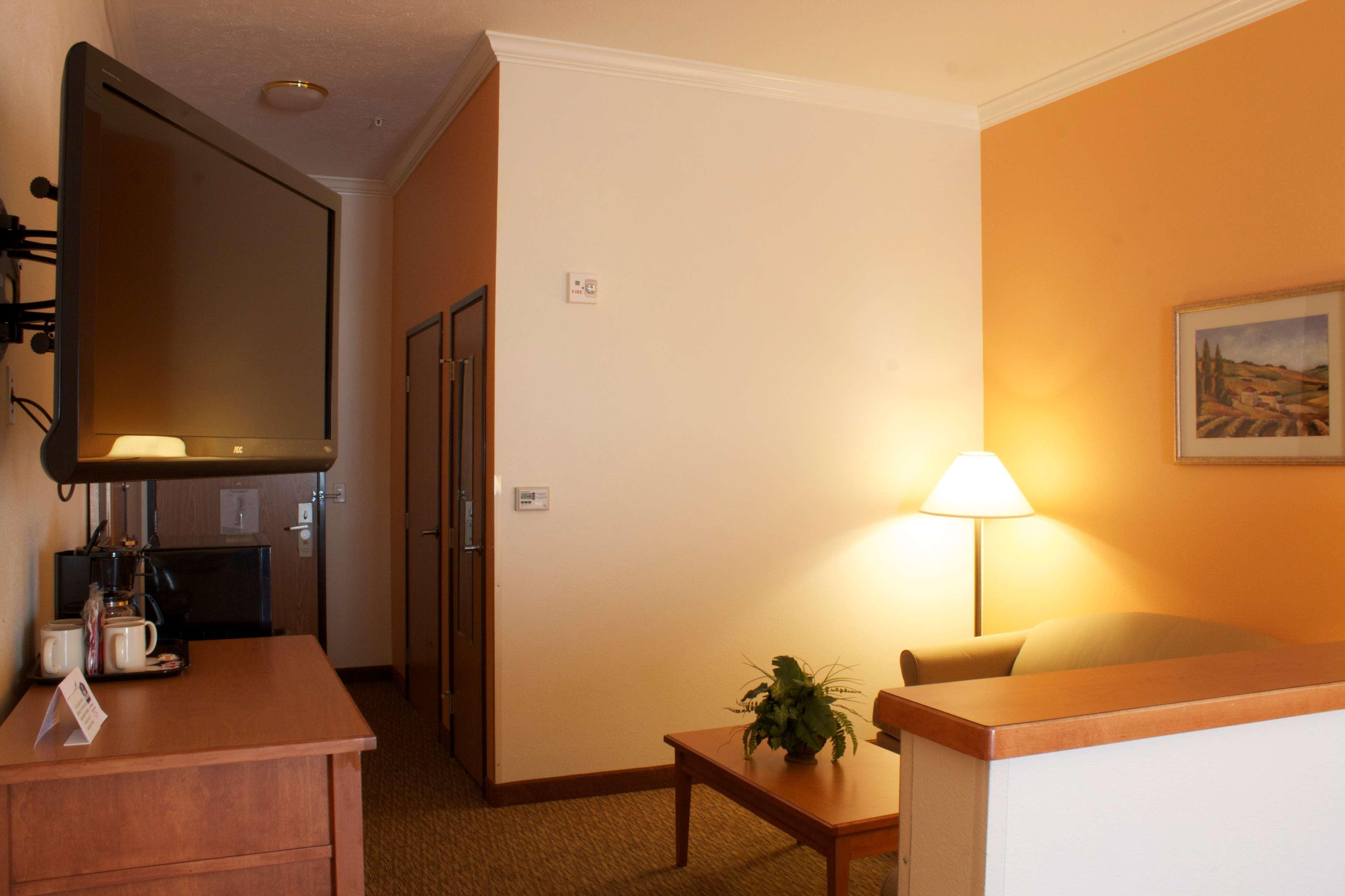 Best Western Plus Grapevine Inn Sunnyside Zewnętrze zdjęcie