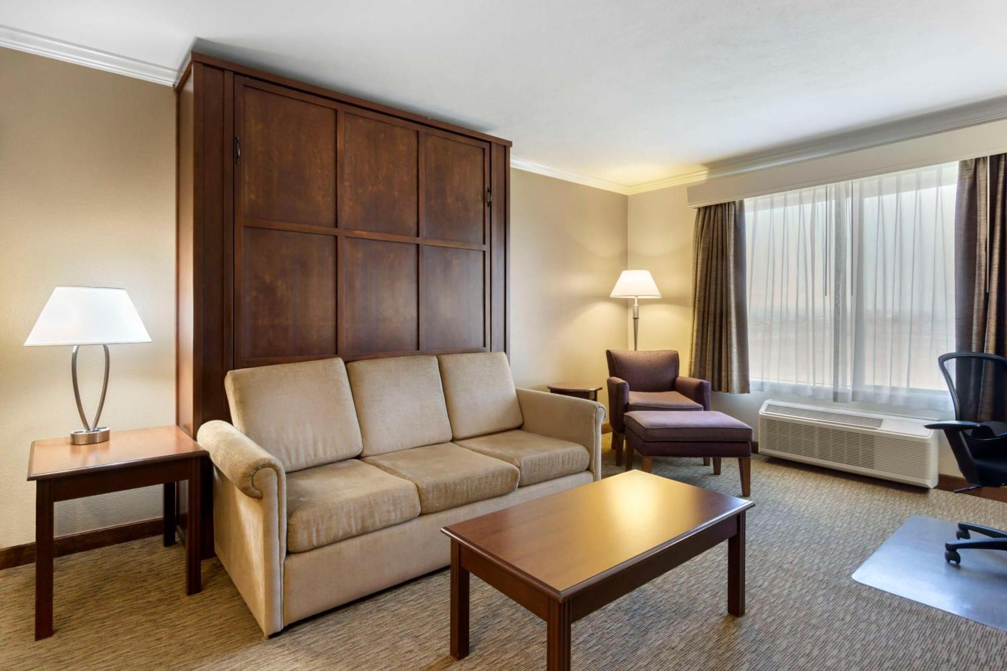 Best Western Plus Grapevine Inn Sunnyside Zewnętrze zdjęcie