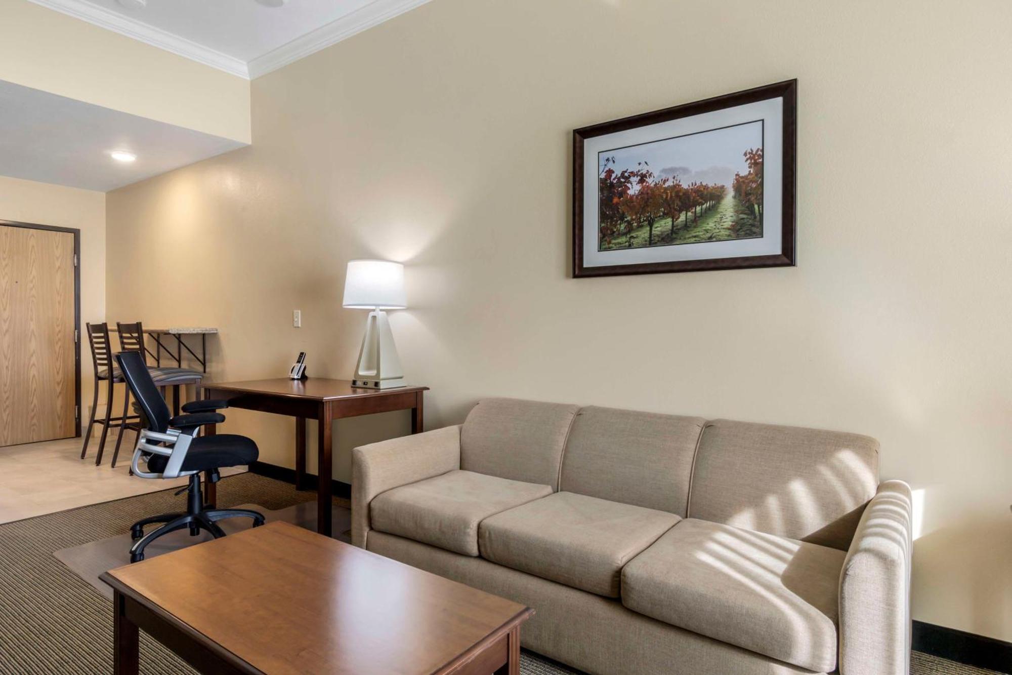 Best Western Plus Grapevine Inn Sunnyside Zewnętrze zdjęcie